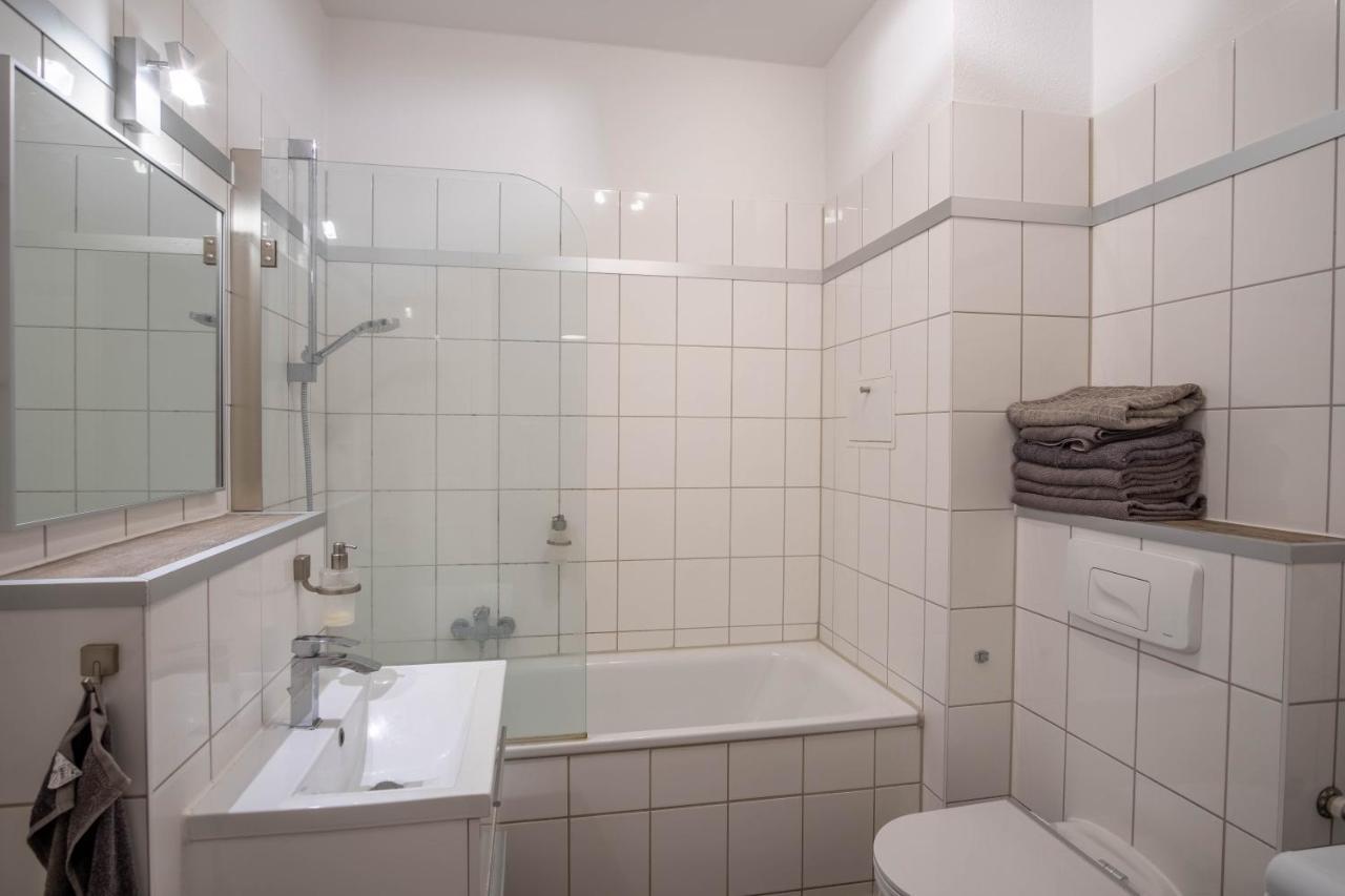 Feelgoodflats Design Apartment In City Center, Central Station Close With Netflix Und Workplace Lipcse Kültér fotó